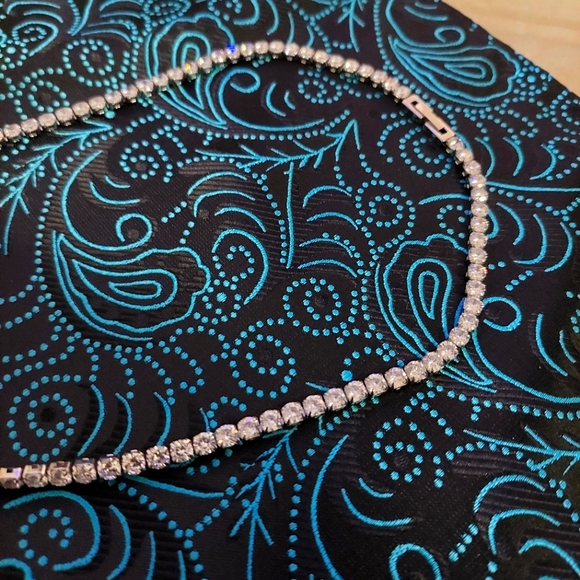 Tennis Necklace 4mm x 45cm - Picture 1 of 9